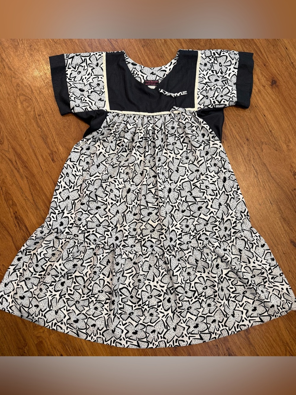 Vintage 80’s Liberty House Carol Bennett Dress Floral Art Made In Hawaii